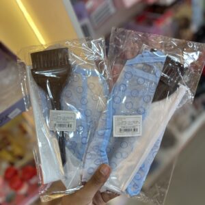 Pincel gorro y delantal desechable para pintura