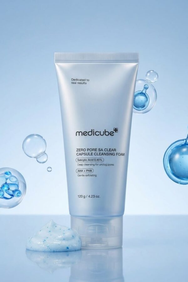 Medicube Zero Pore SA Clear Capsule Cleansing Foam